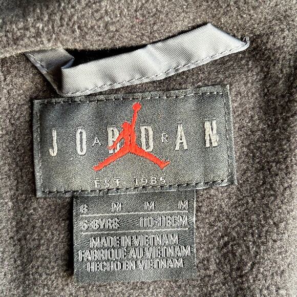 AIR JORDAN Jumpman Toddler Quilt Puffy Hoodie Zipper Jacket Gray Sz Youth Medium - Picture 3 of 8